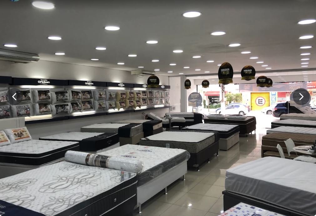 Showroom Ortobom Emília Marengo — variedade de modelos